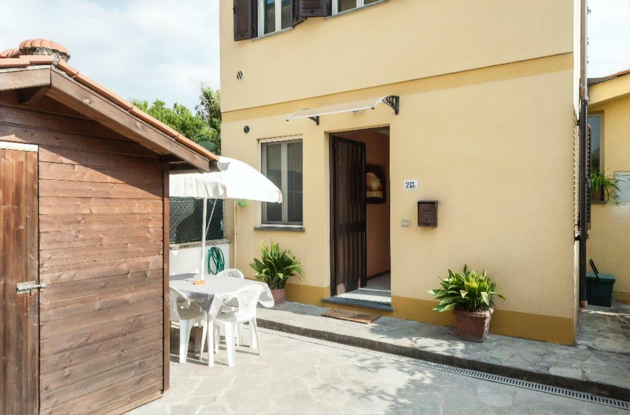 La Casina Gialla Independent House - Near The Walls Lucca Dış mekan fotoğraf